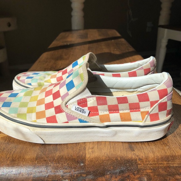 Vans Classic Rainbow Checkered Shoes - Picture 5 of 10
